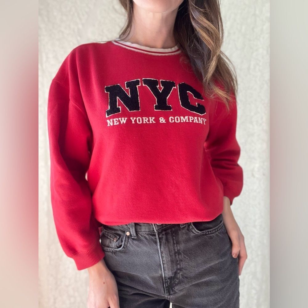 Y2K New York & Company Red Embroidered Varsity Style Crewneck Sweater - Picture 8 of 13